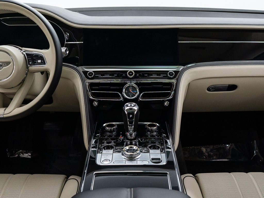 Certified 2021 Bentley Flying Spur W12 AWD/4WD image 32
