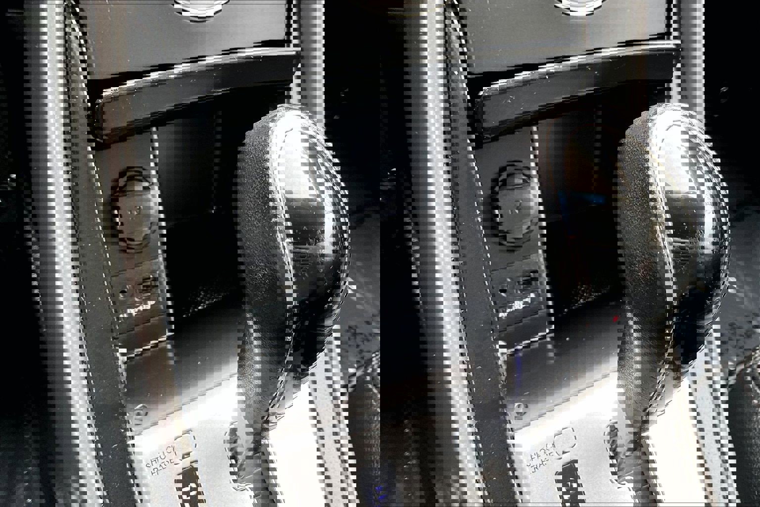 Used 2012 Hyundai Elantra Limited w/ Technology Pkg 5 image 31