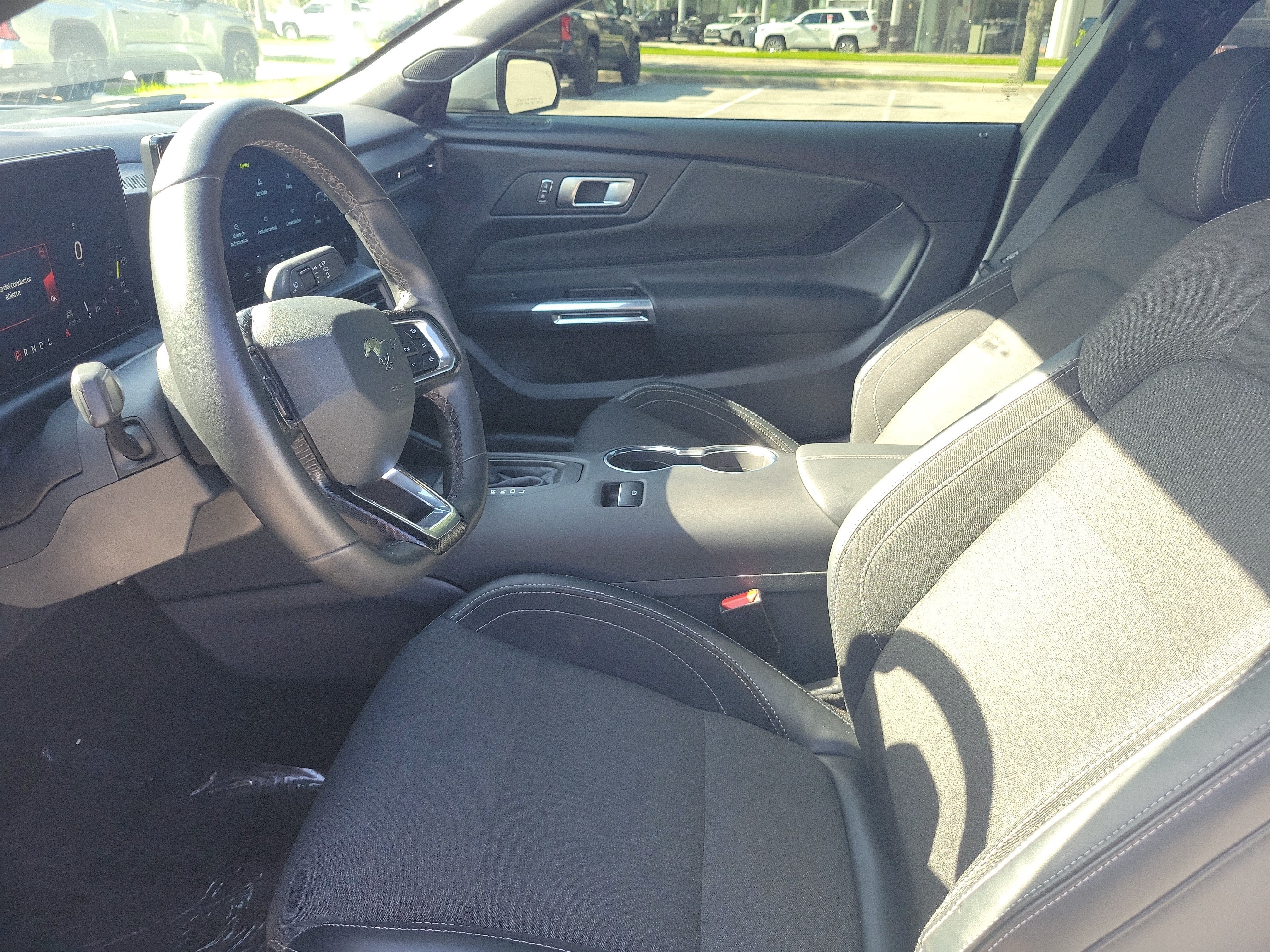 Used 2025 Ford Mustang Coupe RWD image 15