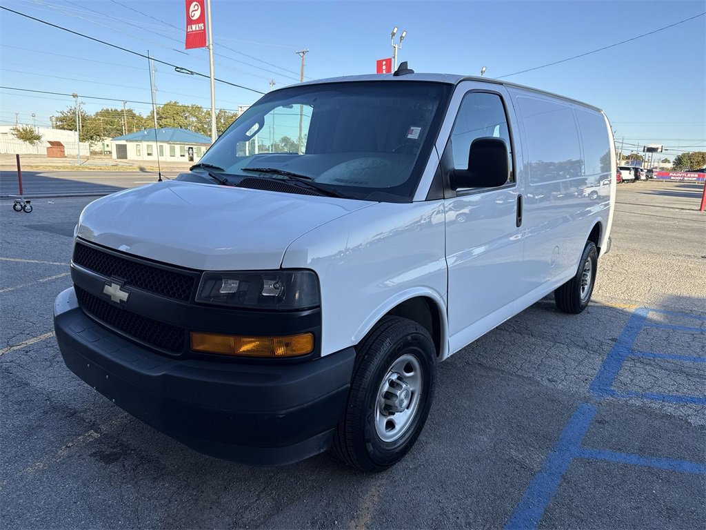 Used 2021 Chevrolet Express 2500 w/ Driver Convenience Package image 21