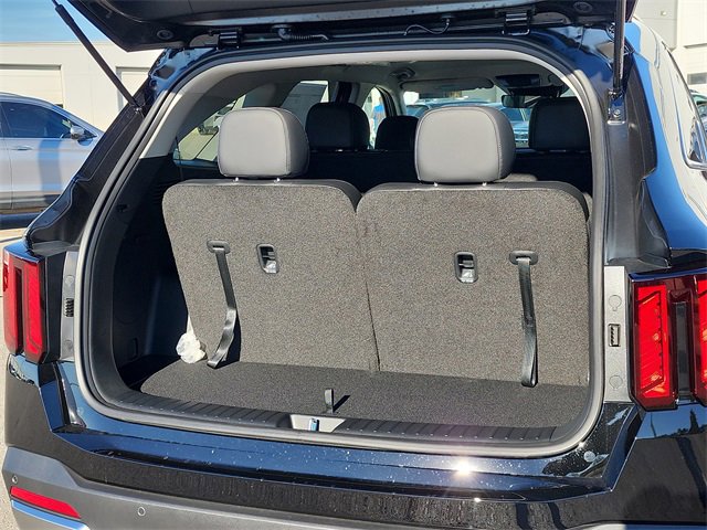 New 2026 Kia Sorento S image 6