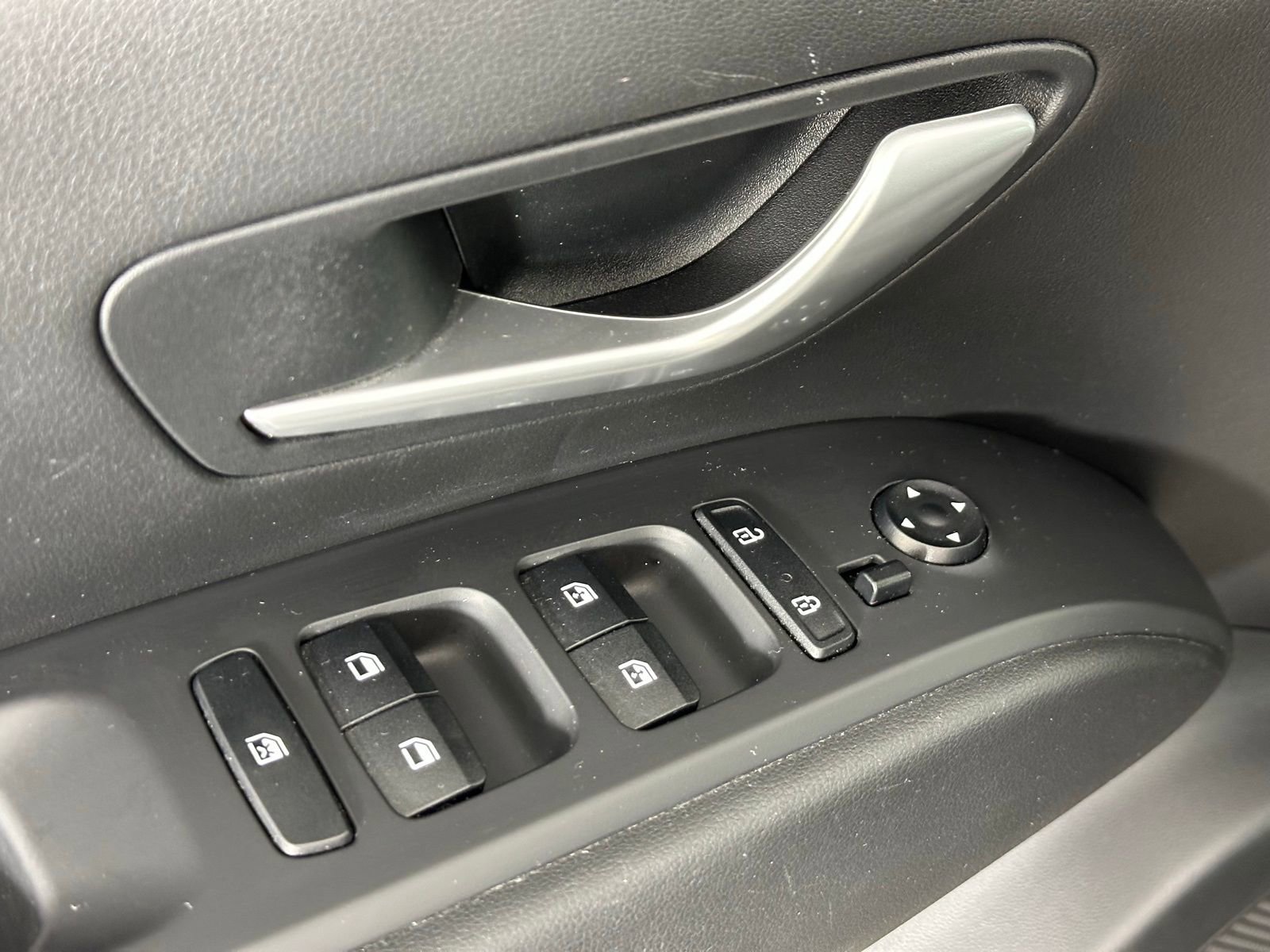 Used 2024 Hyundai Tucson SEL w/ Convenience Package image 35