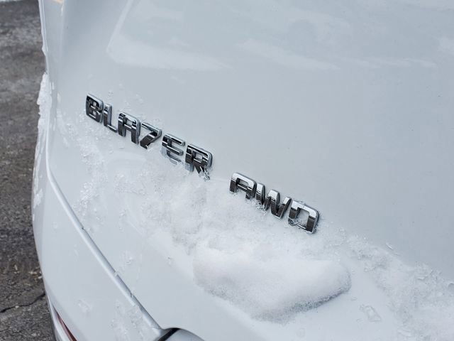 Certified 2019 Chevrolet Blazer Premier w/ Sun and Wheels Package image 11