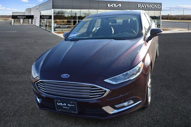 Used 2017 Ford Fusion SE w/ Fusion SE Technology Package image 7