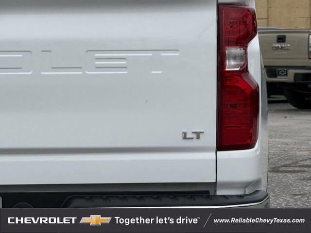 Used 2025 Chevrolet Silverado 2500 LT AWD/4WD image 8
