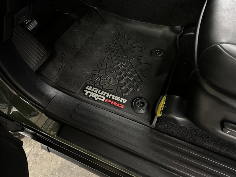Used 2020 Toyota 4Runner TRD Pro AWD/4WD image 39