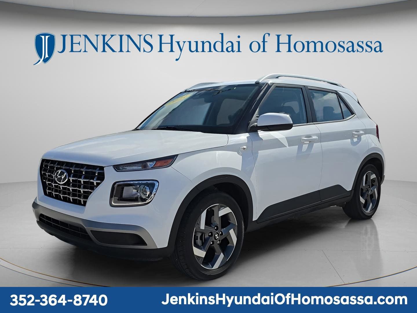 Used 2023 Hyundai Venue SEL image 9