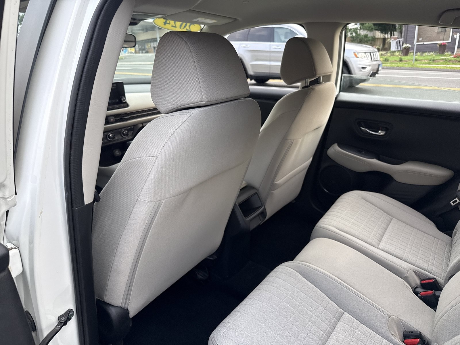 Used 2024 Honda HR-V LX image 26