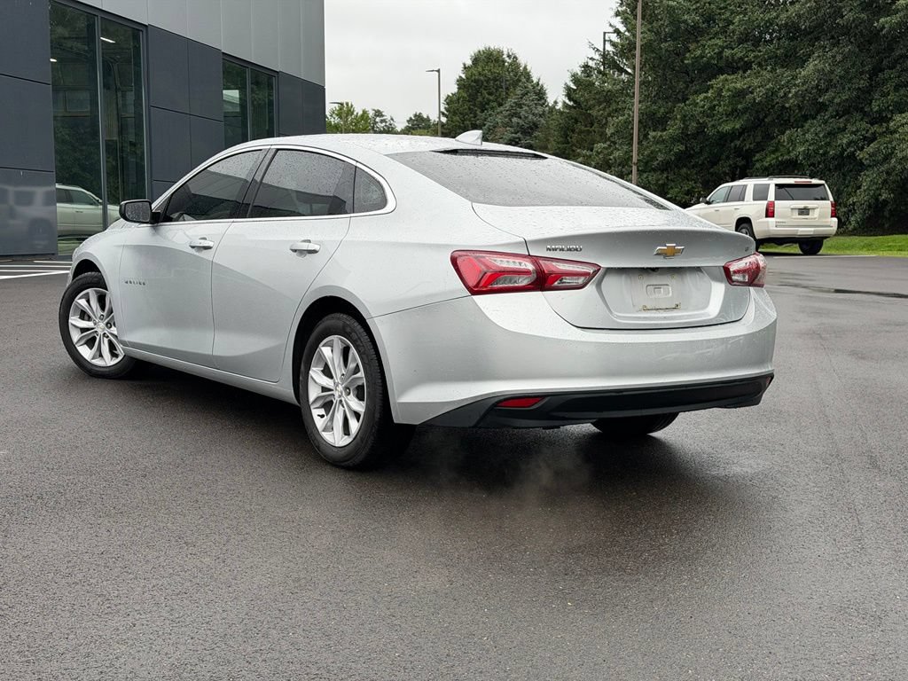 Used 2022 Chevrolet Malibu LT FWD image 4