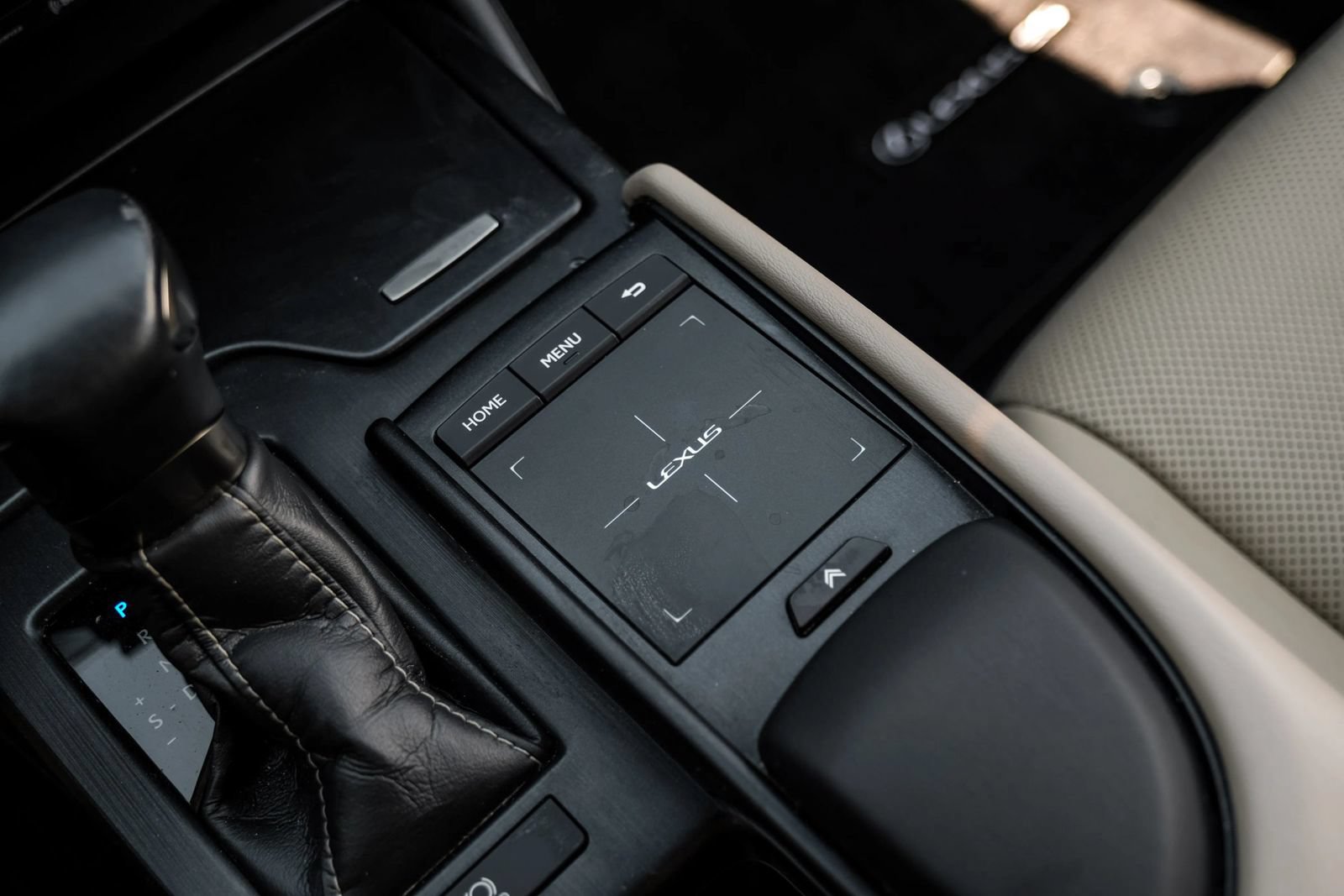 Used 2020 Lexus ES 350 w/ Premium Package FWD image 25