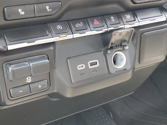 Used 2021 Chevrolet Silverado 1500 RST image 75