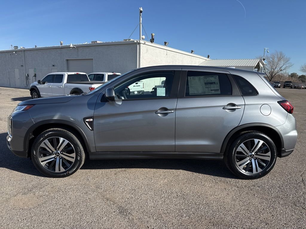 New 2026 Mitsubishi Outlander Sport ES image 4