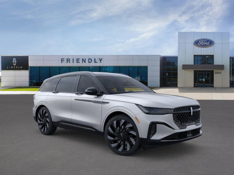 New 2025 Lincoln Nautilus Reserve image 7