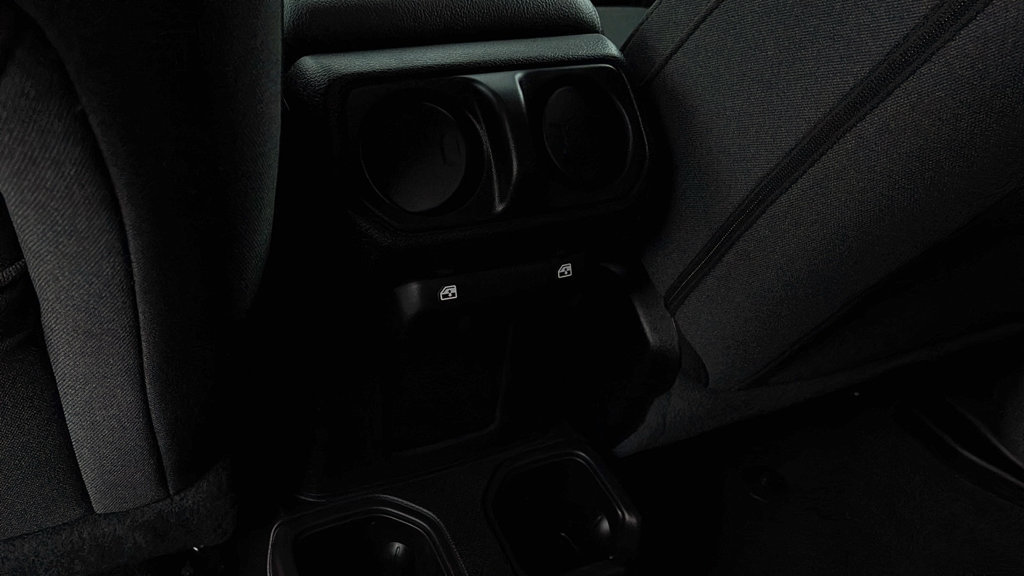 Used 2026 Jeep Wrangler Unlimited Sport AWD/4WD image 11