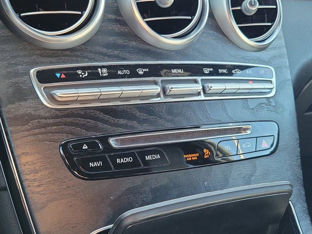 Used 2017 Mercedes-Benz GLC 300 4MATIC image 29