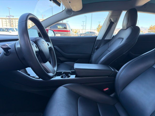 Used 2018 Tesla Model 3 Long Range RWD image 22
