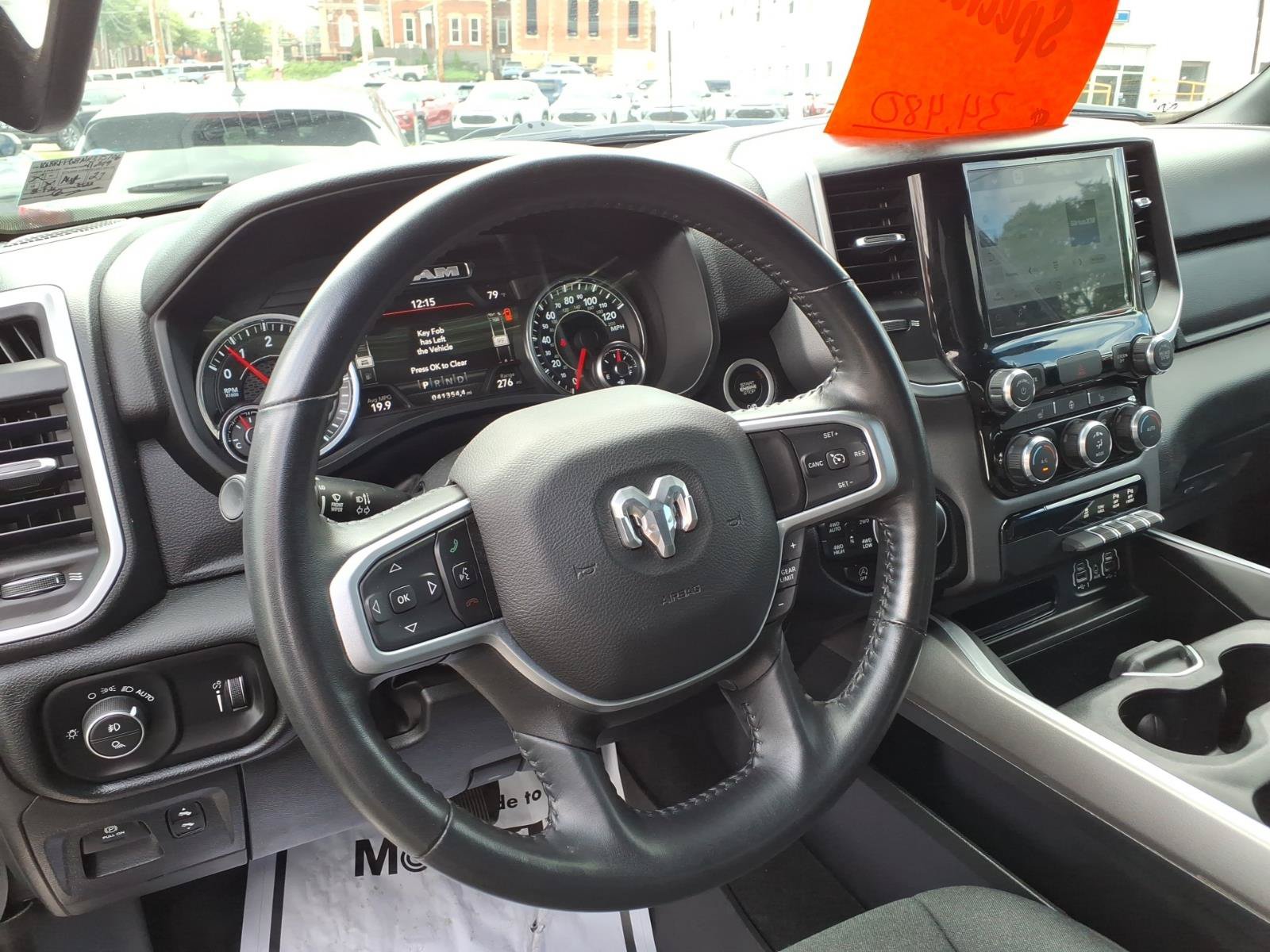 Used 2022 RAM 1500 Big Horn AWD/4WD image 12