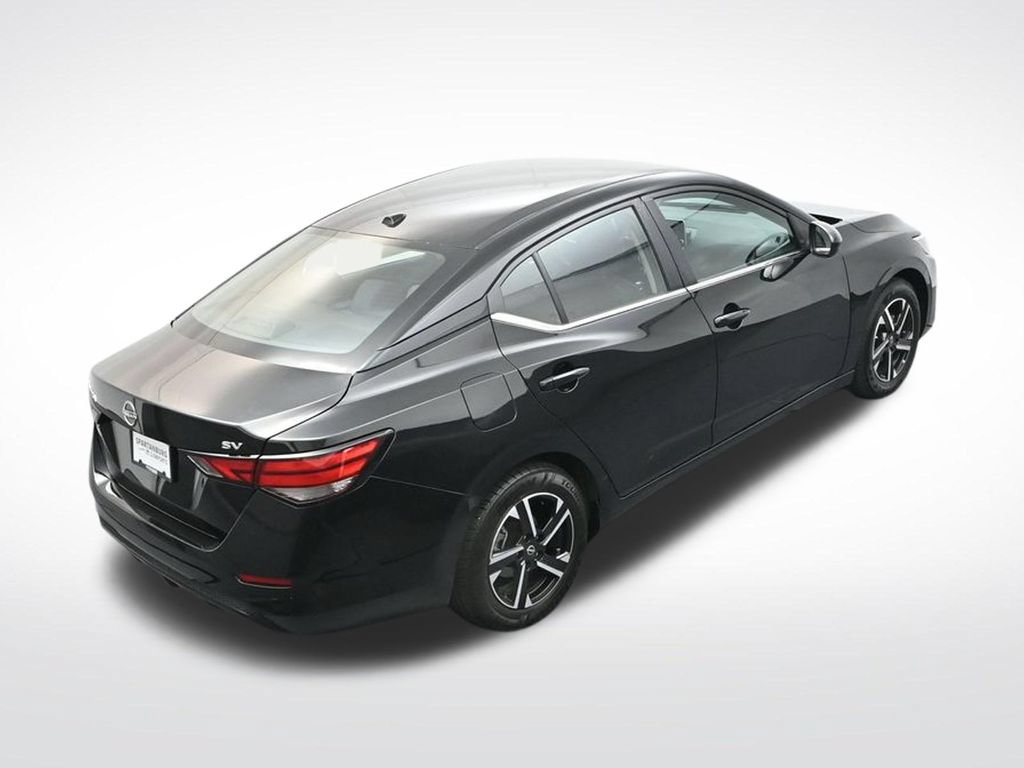 Used 2024 Nissan Sentra SV FWD image 29