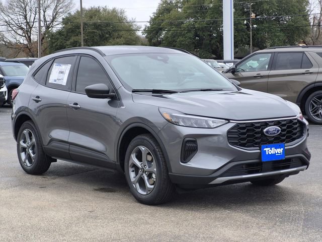 New 2026 Ford Escape ST-Line w/ Tech Pack #1 image 2