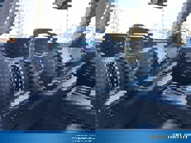 Certified 2025 Ford Expedition Max Active image 25