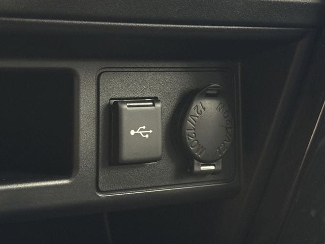 Used 2020 Toyota 4Runner TRD Off-Road Premium AWD/4WD image 23