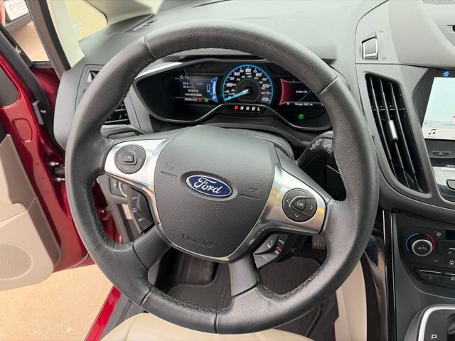 Used 2017 Ford C-MAX Titanium w/ Equipment Group 301A FWD image 12