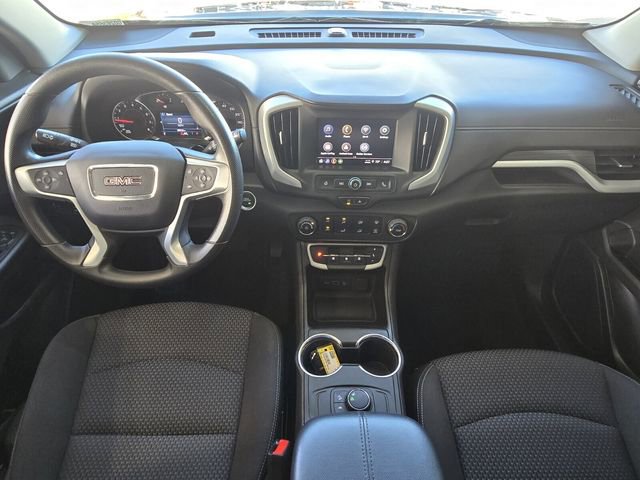 Used 2024 GMC Terrain SLE image 17