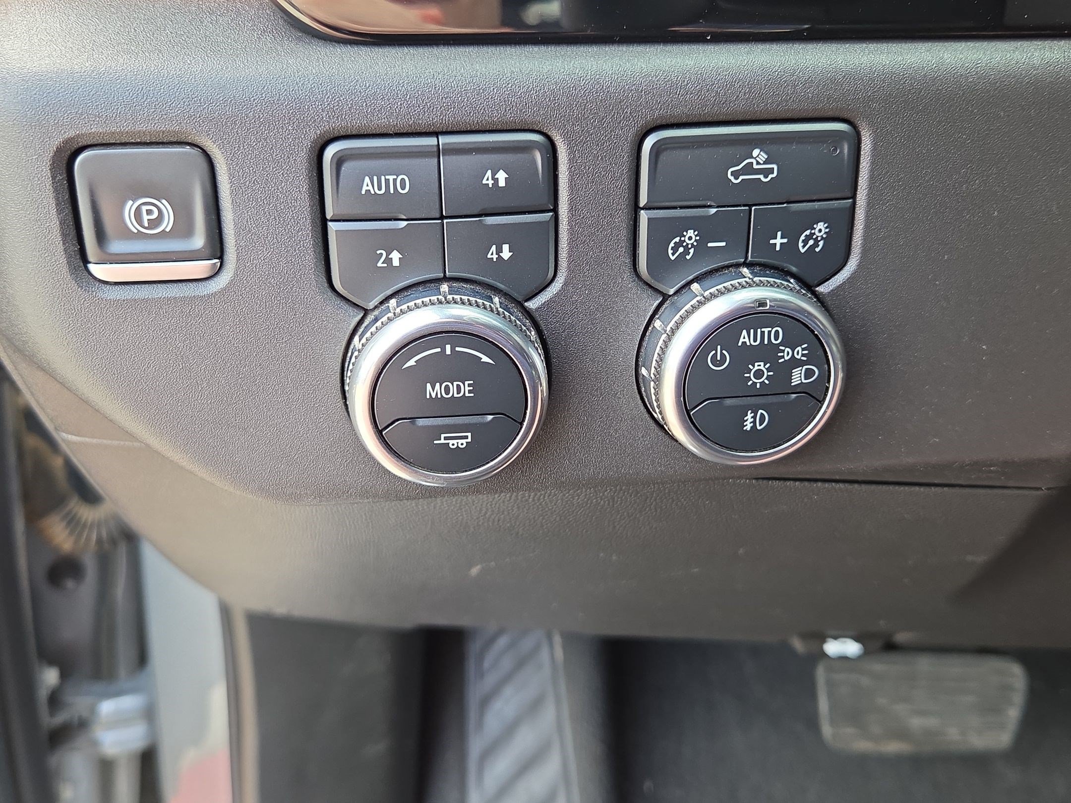 Certified 2025 GMC Sierra 1500 Elevation w/ Preferred Package AWD/4WD image 23
