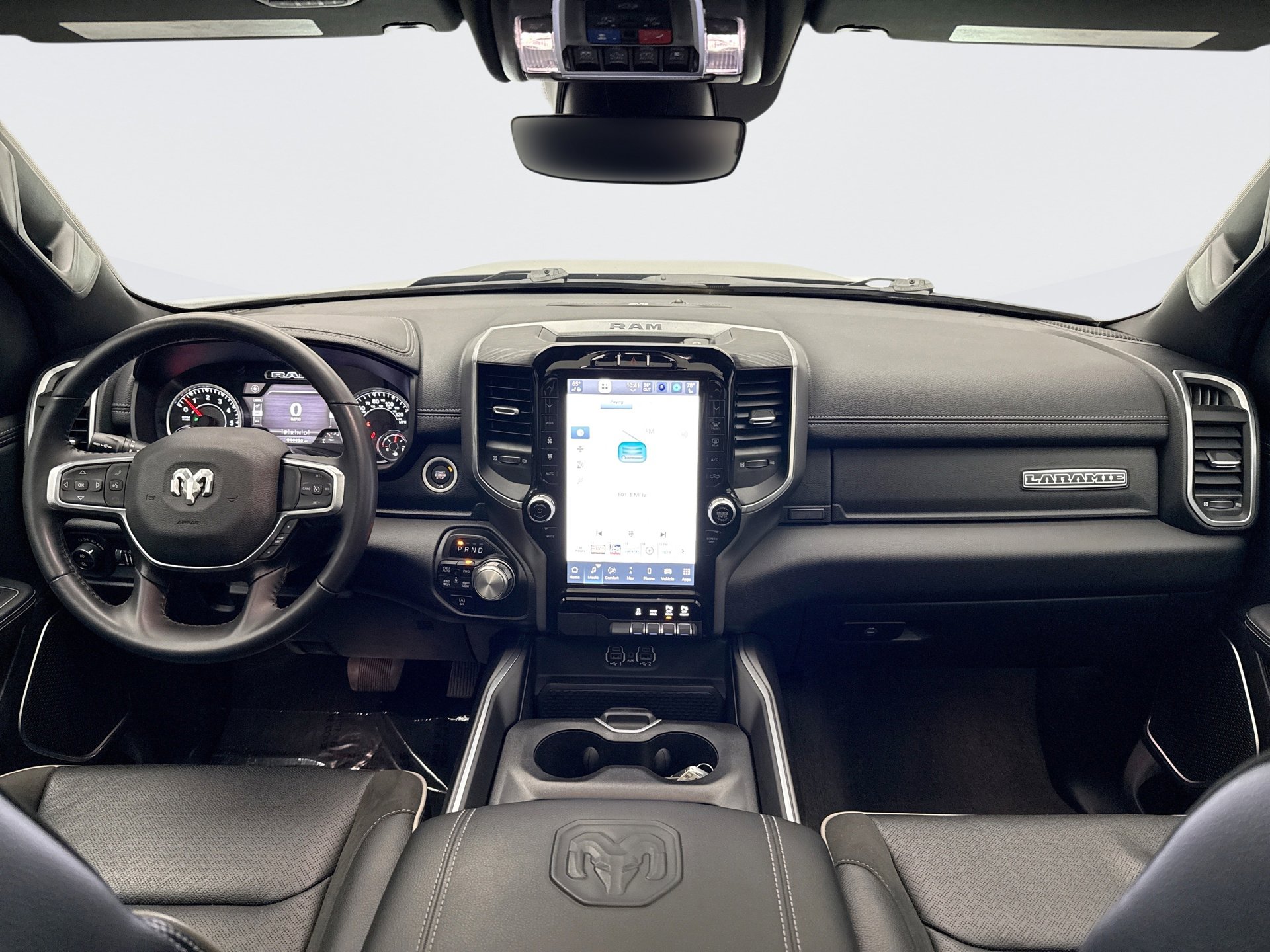 Used 2023 RAM 1500 Laramie image 14