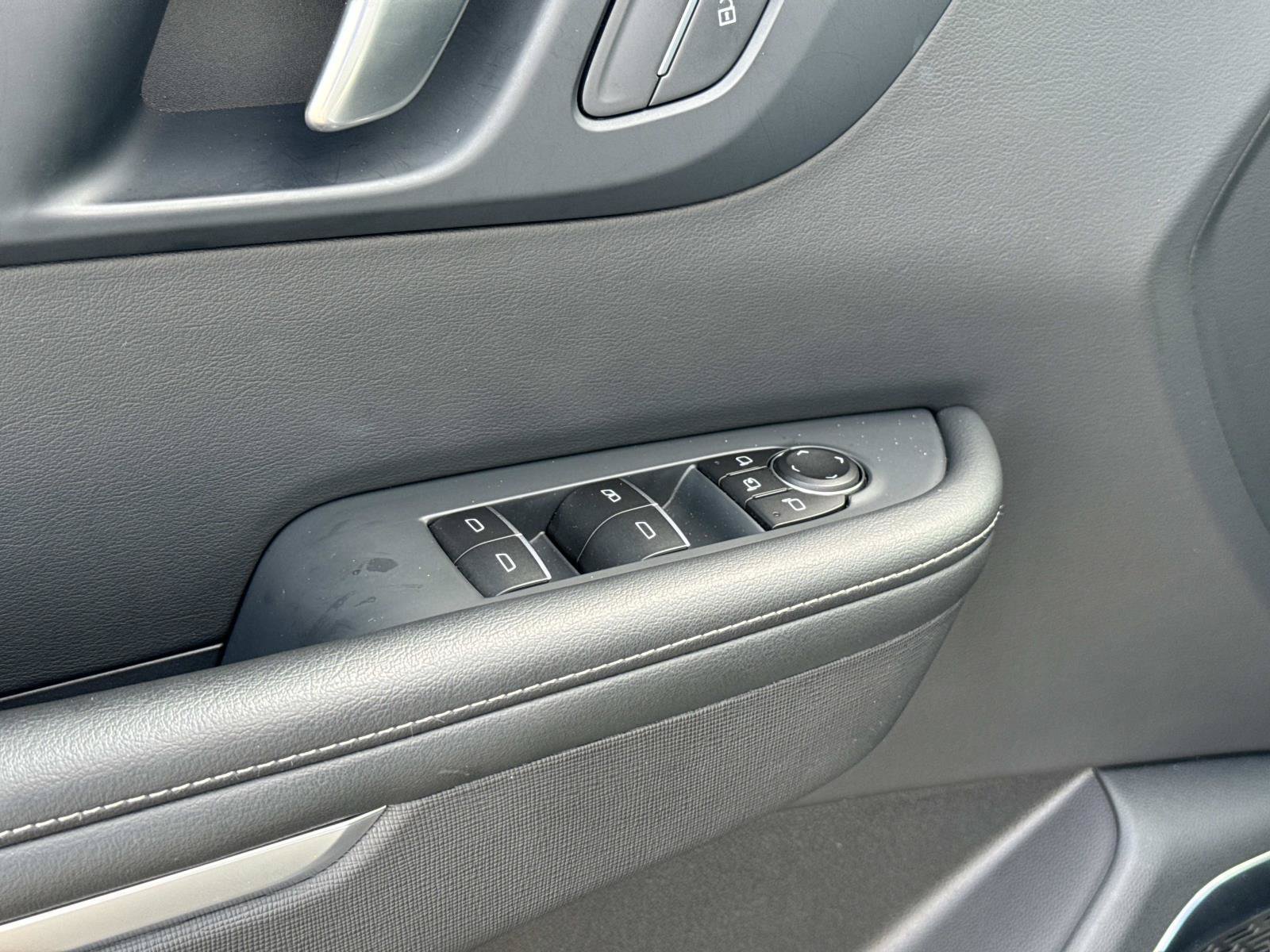 Used 2026 Buick Enclave Sport Touring FWD image 11