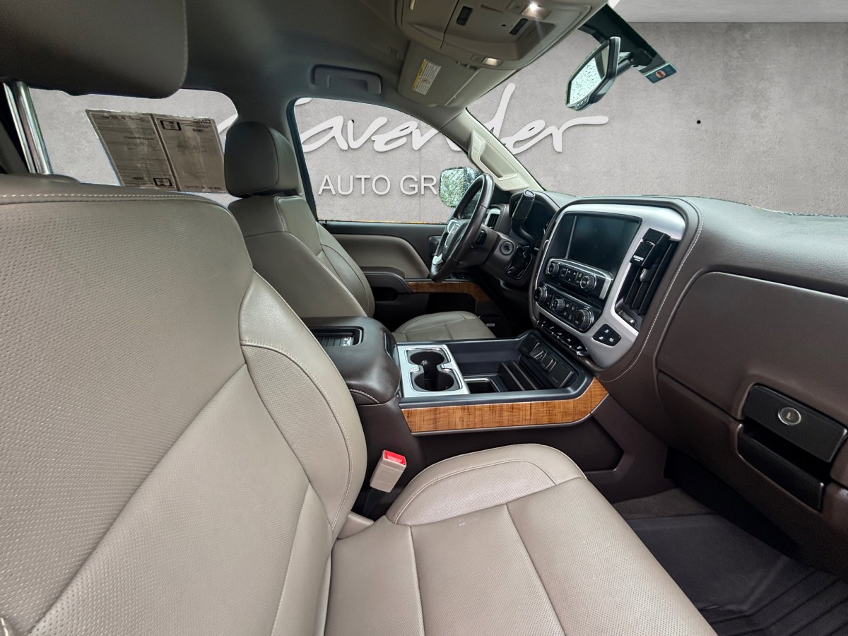 Used 2019 GMC Sierra 2500 SLT w/ Duramax Plus Package AWD/4WD image 29