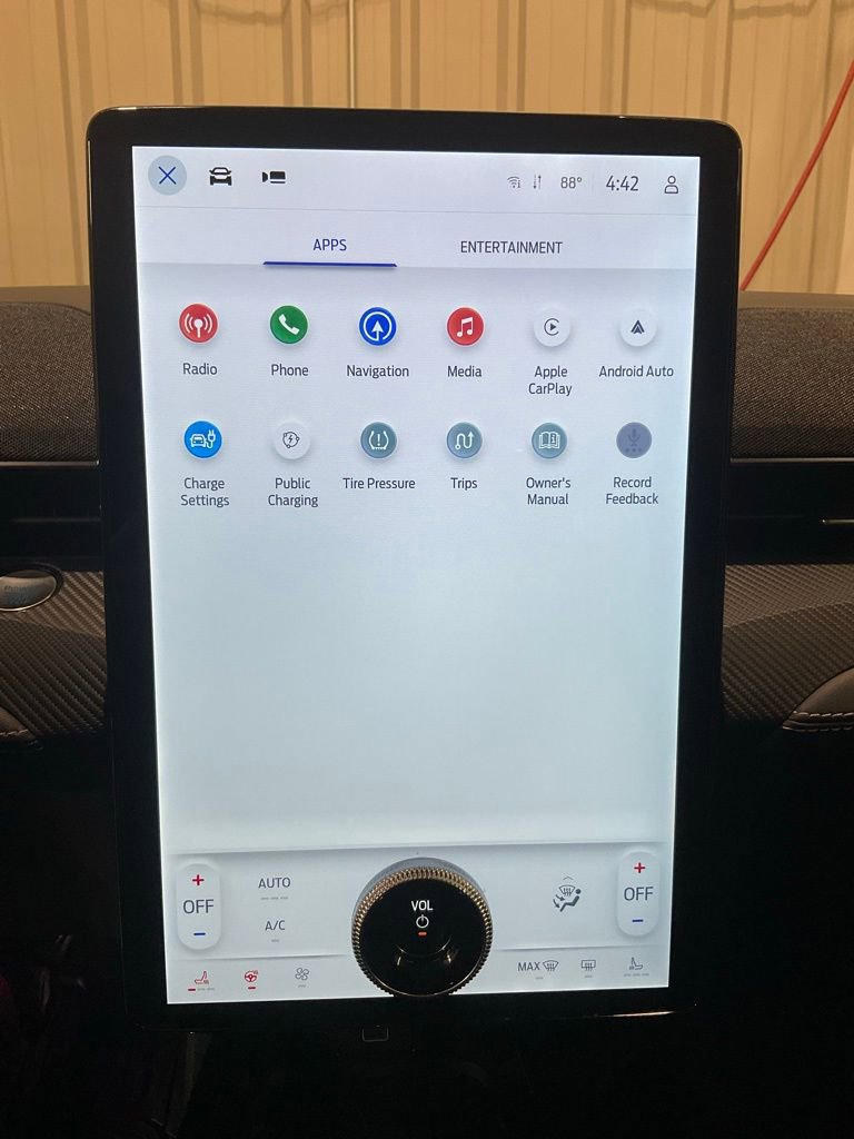 Used 2025 Ford Mustang Mach-E Premium image 18