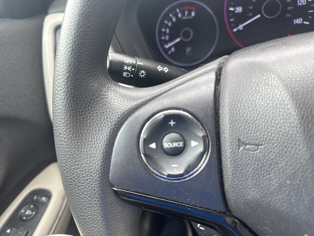 Used 2020 Honda HR-V LX image 29