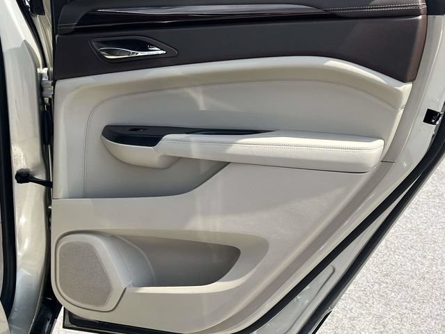 Used 2013 Cadillac SRX Luxury FWD image 22