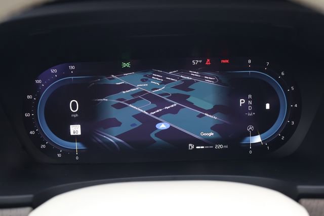 Used 2023 Volvo S90 B6 Plus image 16