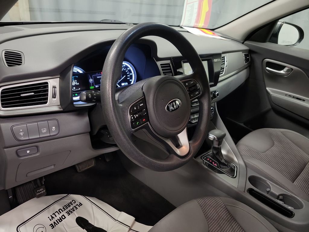 Used 2018 Kia Niro LX image 14