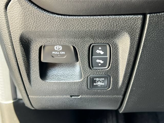 Used 2026 RAM 1500 Limited AWD/4WD image 26