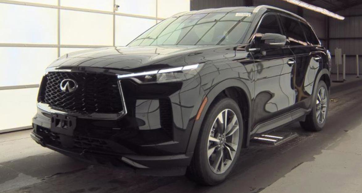 Certified 2023 INFINITI QX60 Luxe w/ Cargo Package image 1