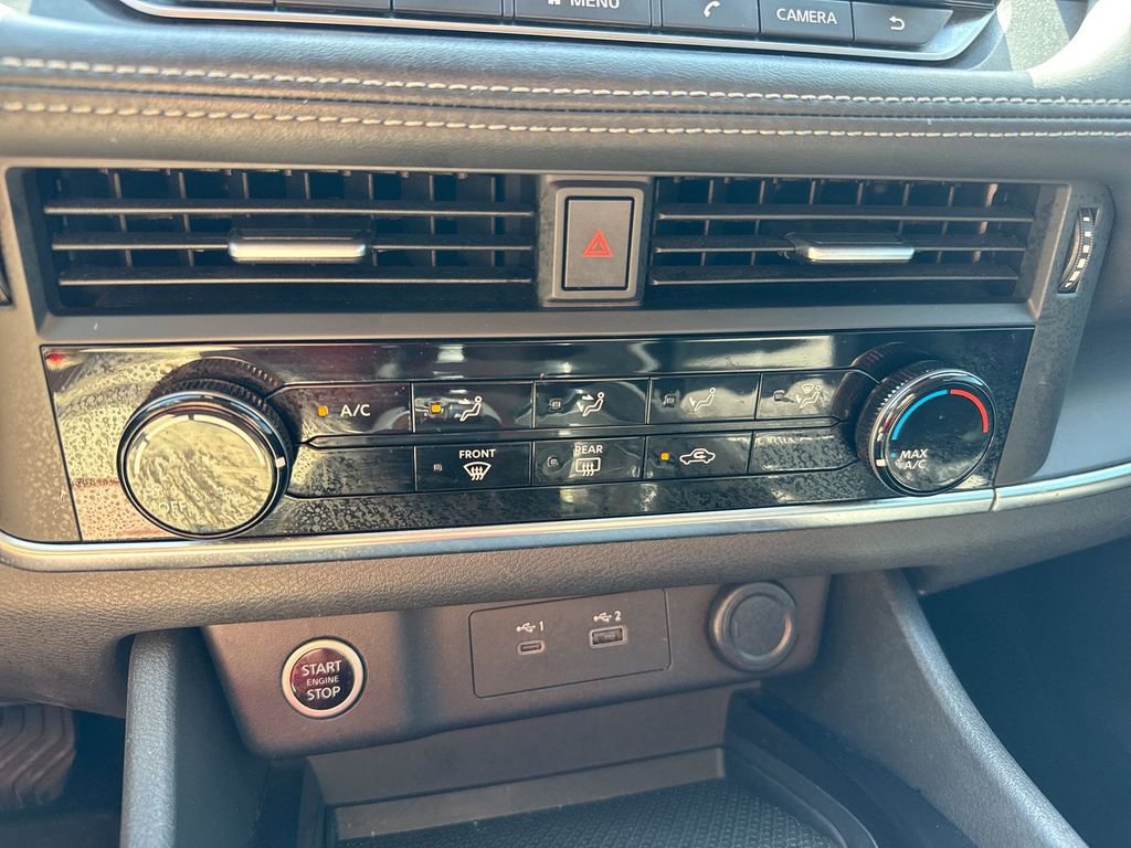 Used 2021 Nissan Rogue S FWD image 16