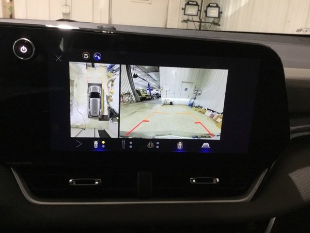 New 2026 Chevrolet Equinox LT w/ Convenience Package II image 33