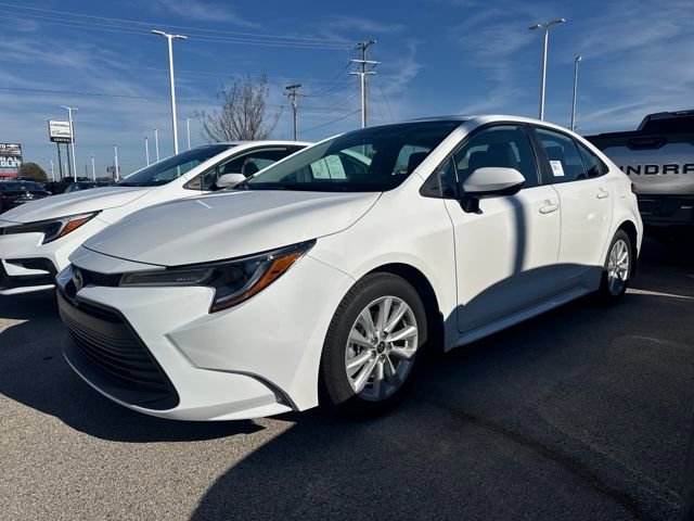 Used 2025 Toyota Corolla LE