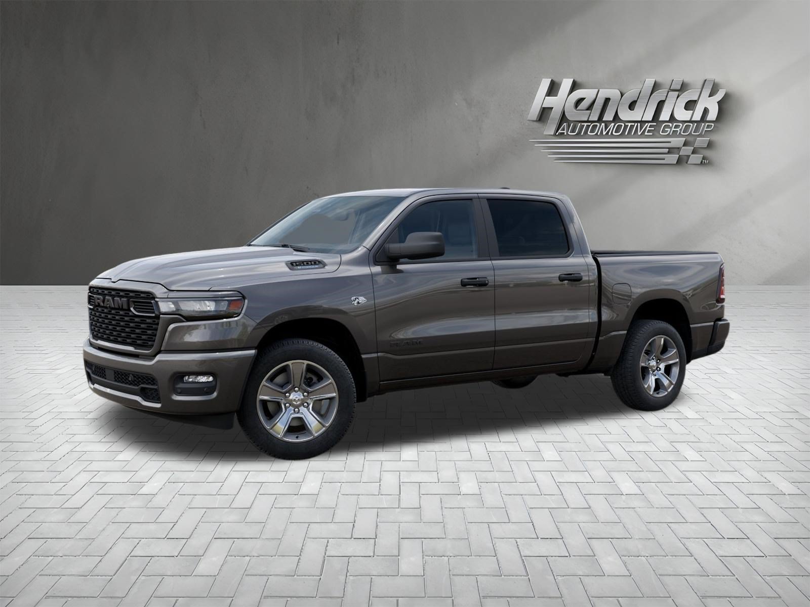 New 2026 RAM 1500 Express AWD/4WD image 3