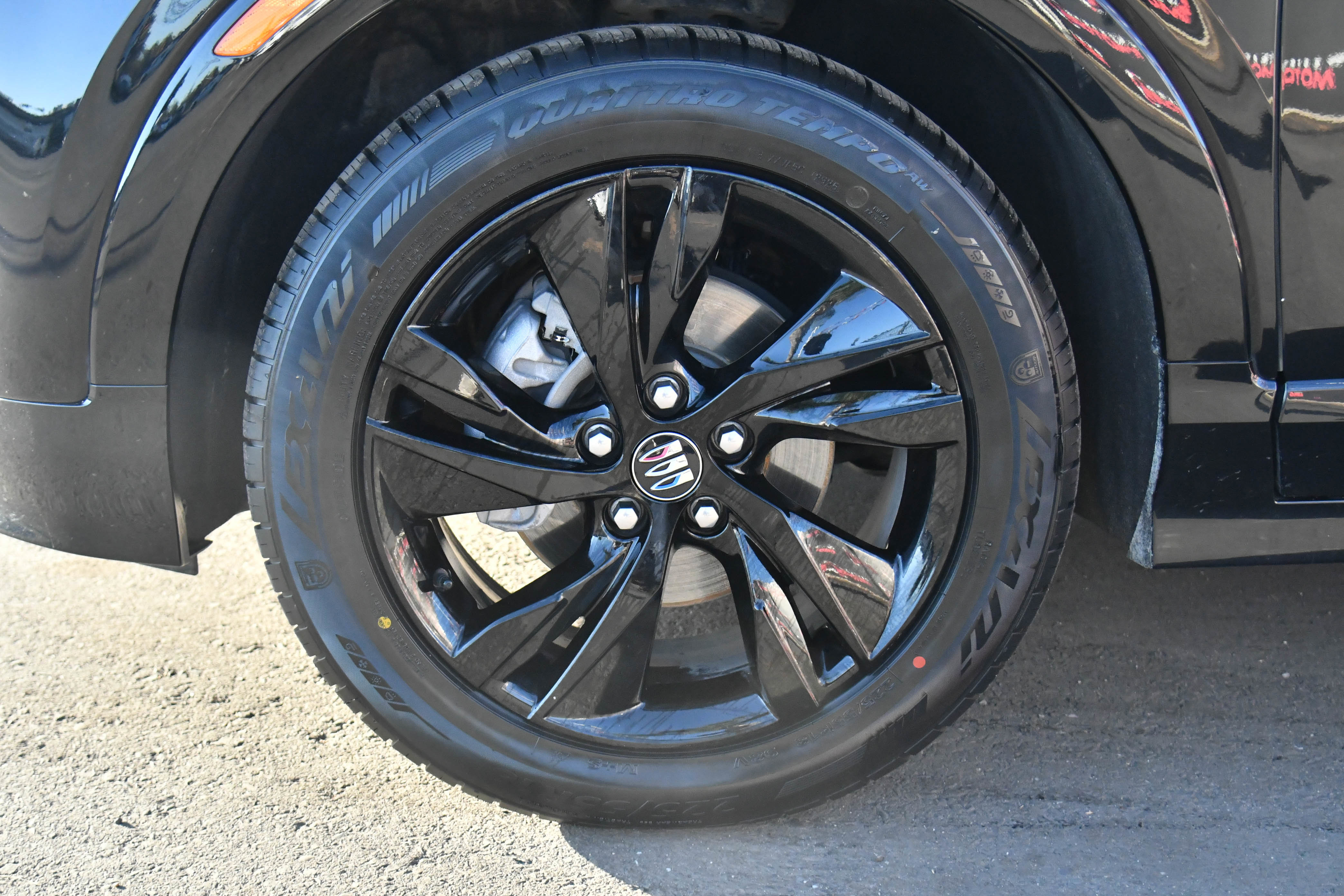 Used 2024 Buick Encore GX Sport Touring w/ Comfort Package image 12