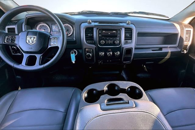 Used 2020 RAM 1500 Tradesman w/ Chrome Appearance Group image 8
