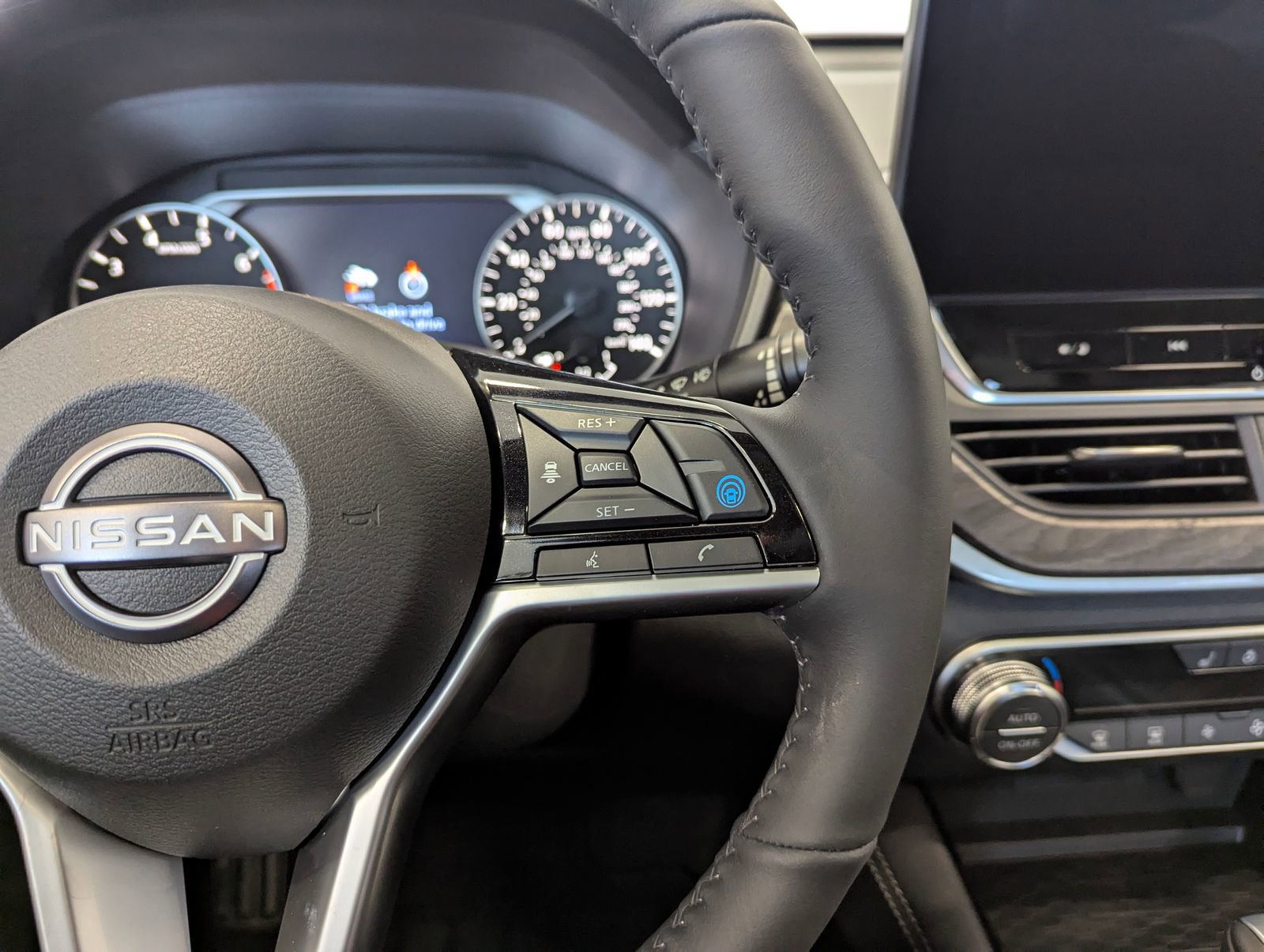 New 2025 Nissan Altima 2.5 SL image 19