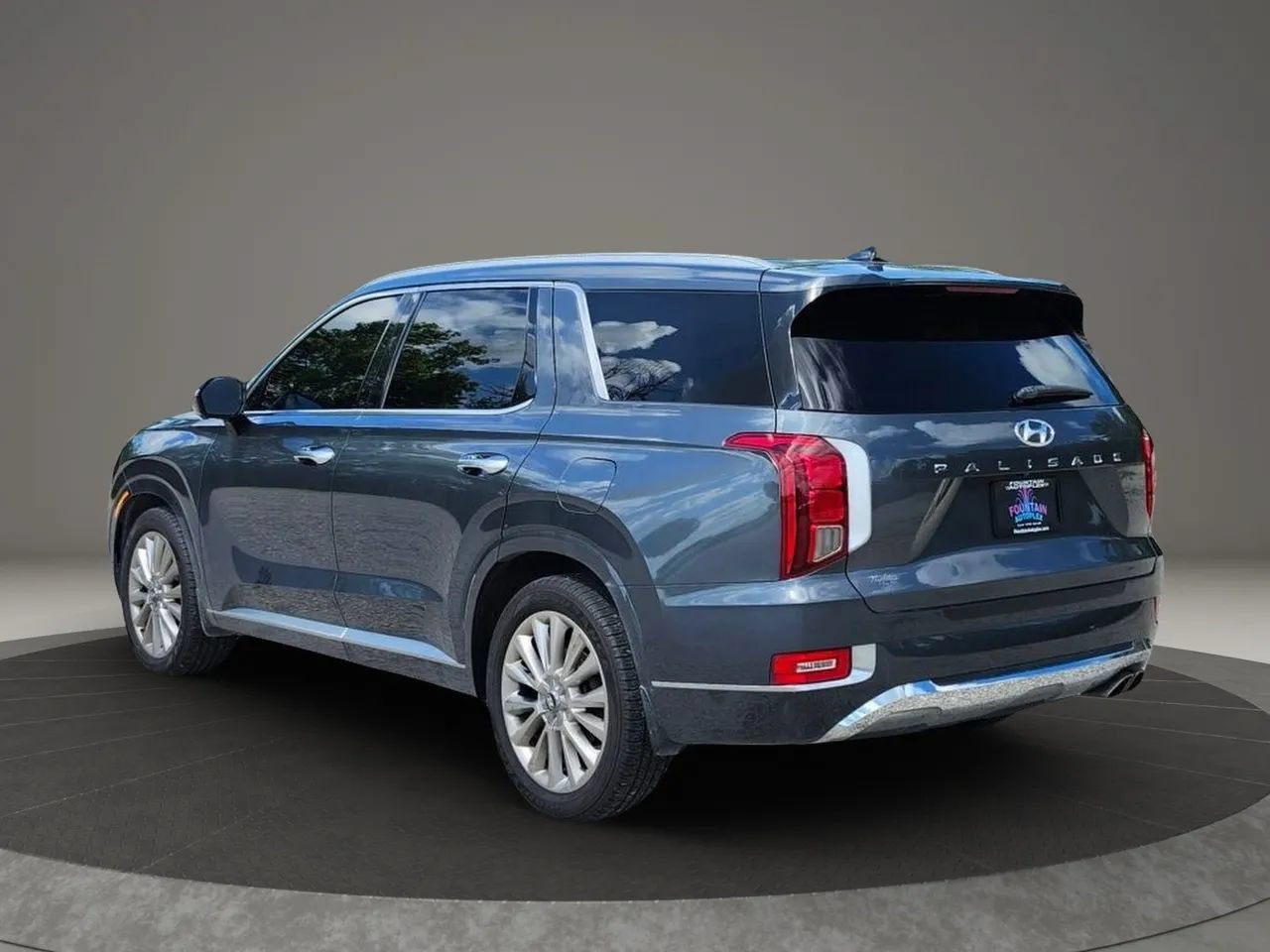 Used 2020 Hyundai Palisade Limited FWD image 4