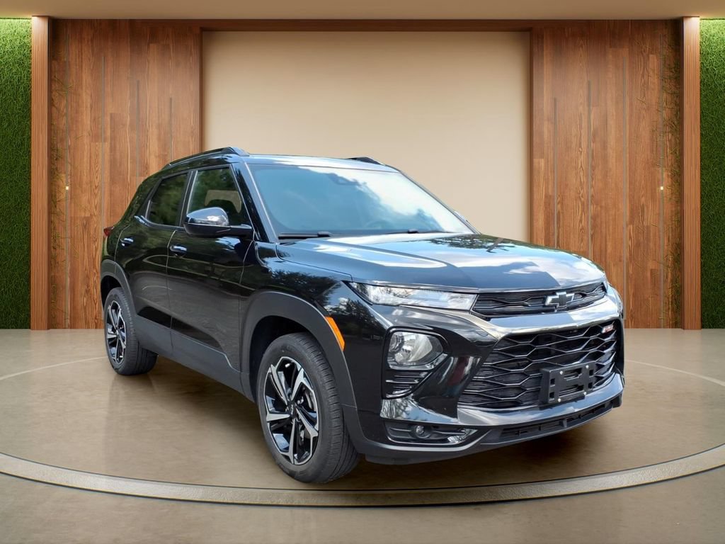 Certified 2023 Chevrolet TrailBlazer RS w/ Sun and Liftgate Package