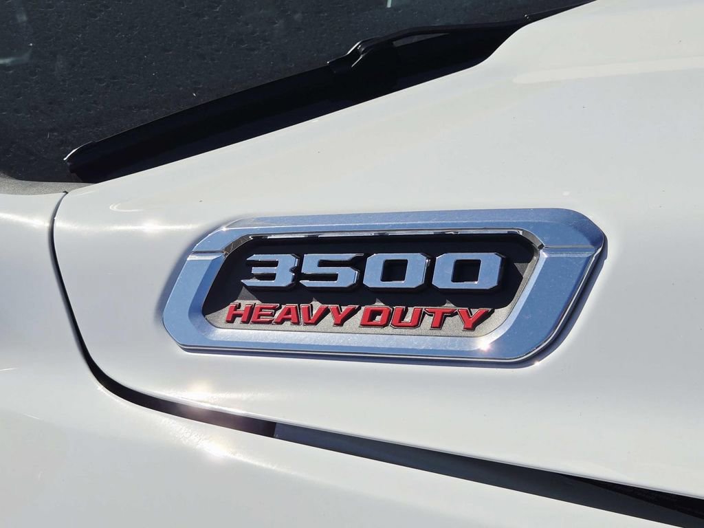 New 2026 RAM 3500 Tradesman AWD/4WD image 20