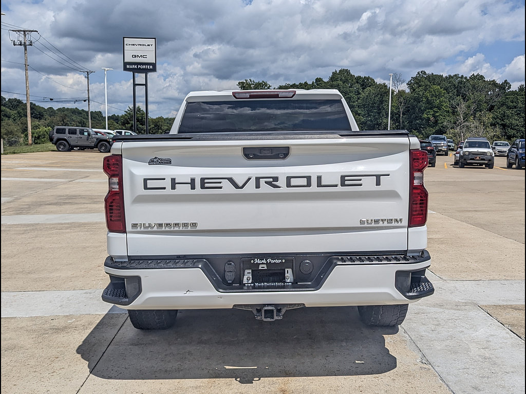 Used 2022 Chevrolet Silverado 1500 Custom AWD/4WD image 8