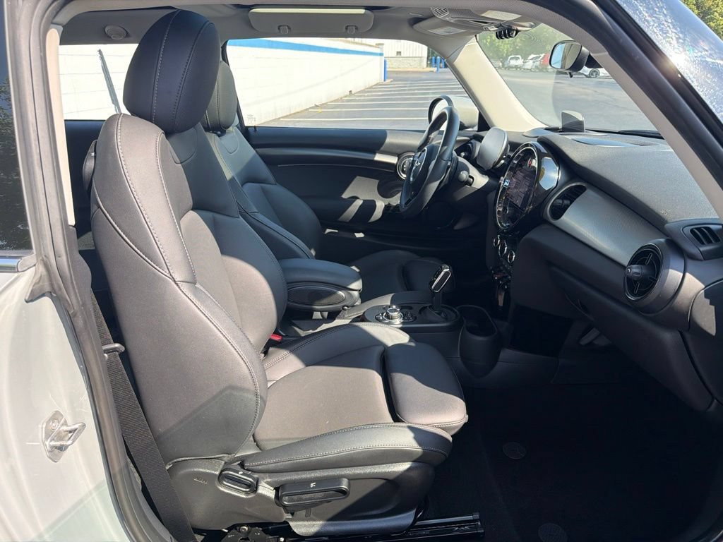 Used 2023 MINI Cooper S w/ Driver Assistance Package FWD image 22
